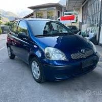 yaris1